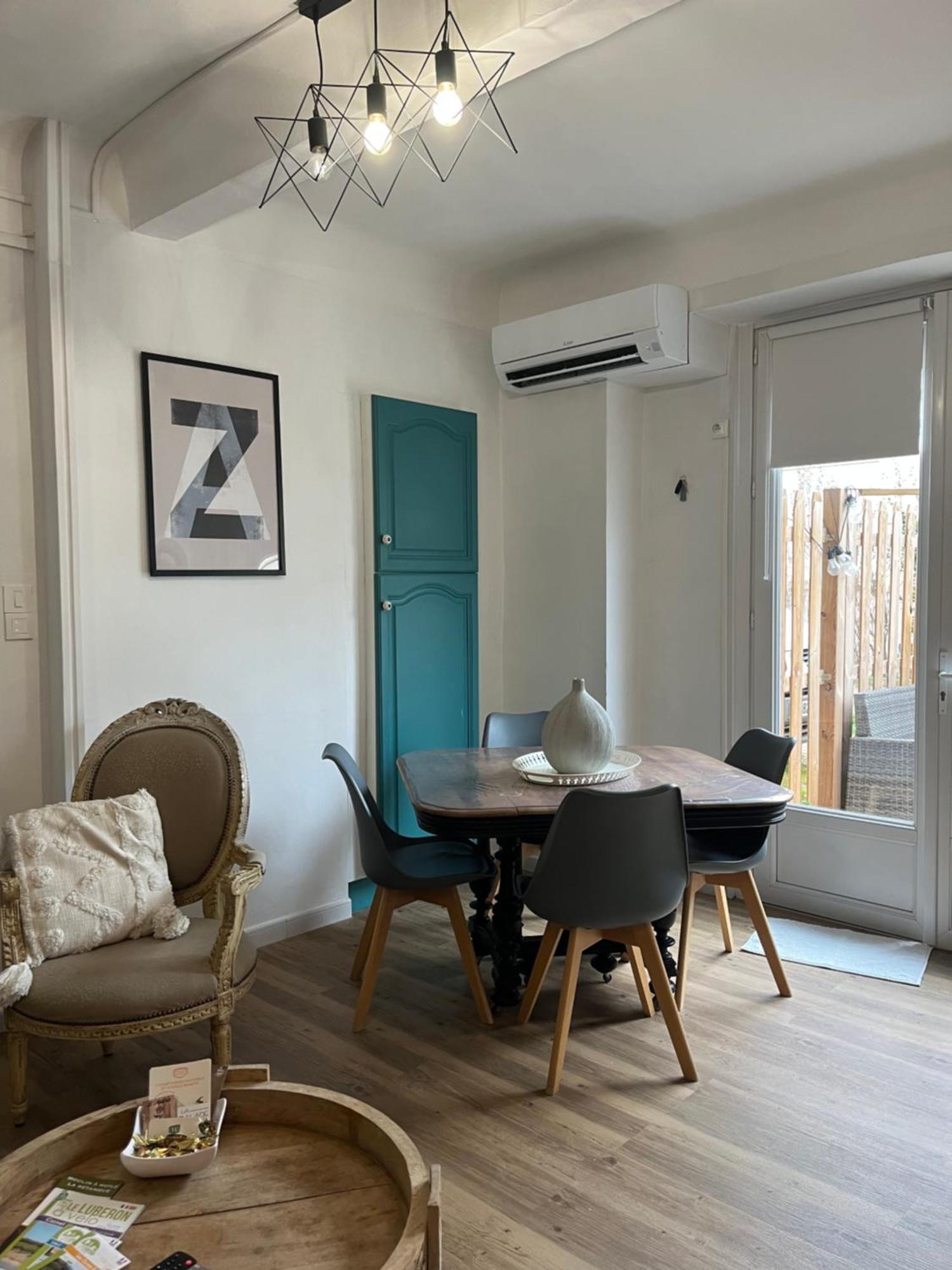 Appartamento Sasha'Blue-Terrasse Jardin-Park-Clim-Piscine LʼIsle-sur-la-Sorgue Esterno foto