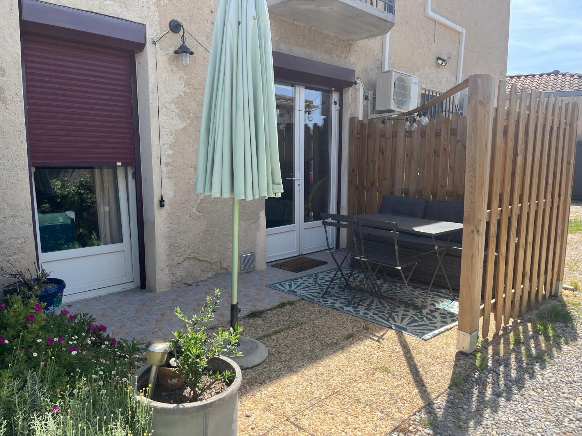 Appartamento Sasha'Blue-Terrasse Jardin-Park-Clim-Piscine LʼIsle-sur-la-Sorgue Esterno foto